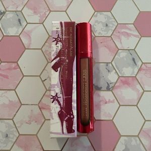 PAT MCGRATH LABS LiquiLUST™: Legendary Wear Lipstick